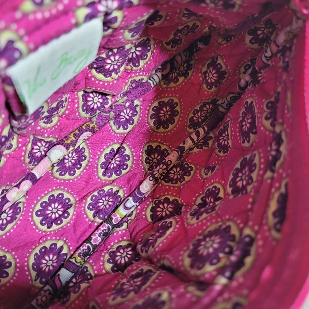 Vera Bradley Purse Very Berry Frannie Pink & Purple Paisley Quilted Shoulder Bag - Picture 4 of 7